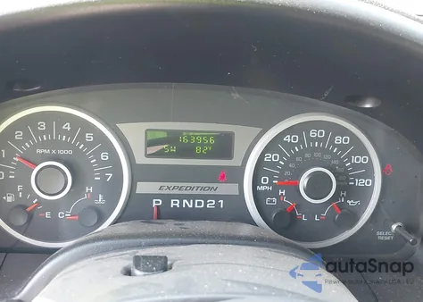 2005 Ford Expedition Xlt z USA, uszkodzony, nr VIN 1FMPU15595LA48594